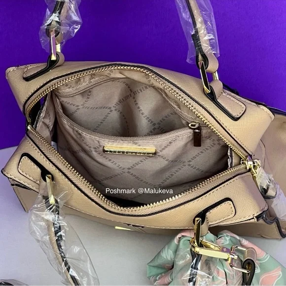 Steve Madden Breese Crossbody Bag color Tan Faux Leather New with Tags - Picture 7 of 8